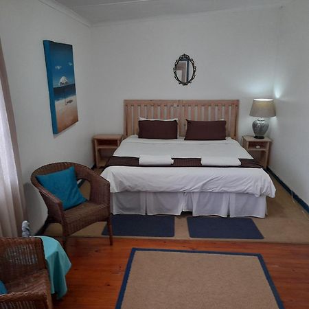 Aquarius Bed And Breakfast Джефрис Бей Екстериор снимка